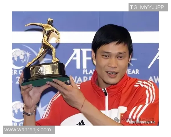 一生只效力一队的足球传奇人物：坚守与荣耀的完美诠释